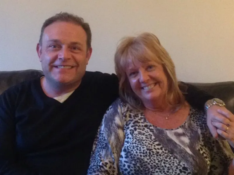 Actor John Thomson (Cold Feet) visited my home in Dundee whilst appearing at The Dundee Rep.