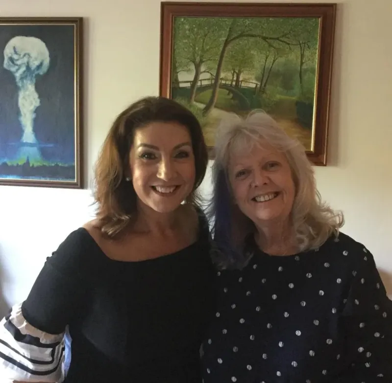 Jane McDonald / Singer/songwriter/producer