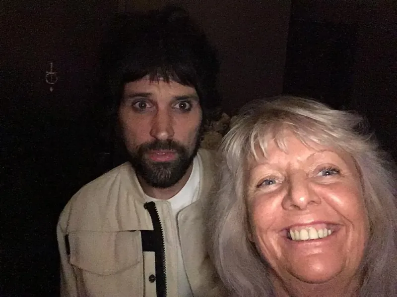 KASABIAN - Lead singer Sergio Pizzorno