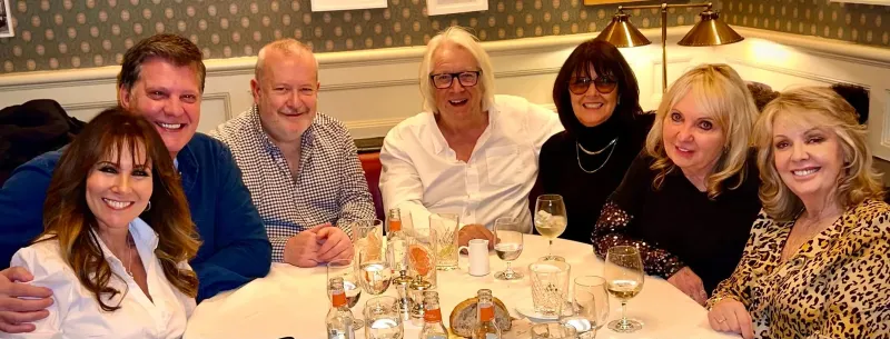 Linda Lusardi, Sam Kane, Vic, Tony McHale, Jan McHale, Dee Anderson & Myself