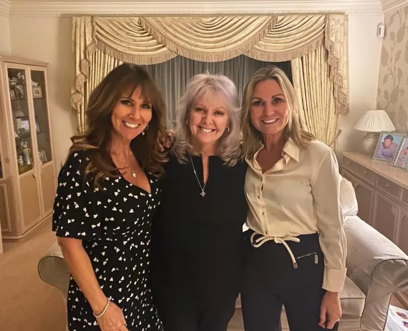 Lovely day with Linda Lusardi and Donna Walsh (Bradley Walsh’s good lady).